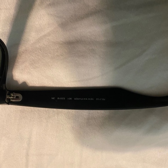 Ray ban wayfers - Picture 4 of 5